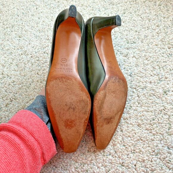 Retro Evan-Picone high heel shoes dark golden bronze metallic leather pumps 9.5N - Picture 8 of 9